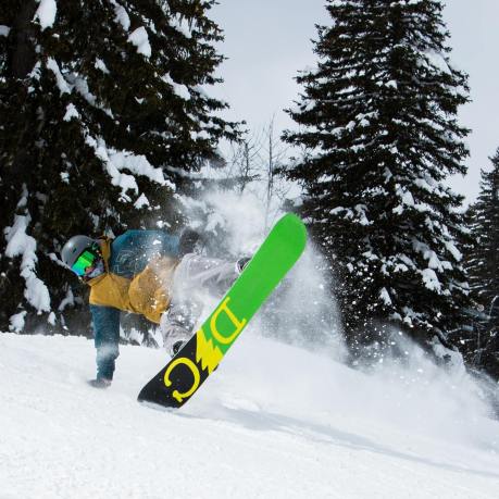 James Snowboarding